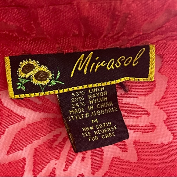 MIRASOL Sheer Floral Button Down - Picture 2 of 3